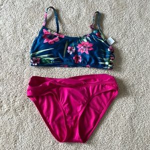 Bikini set worn once excellent condition.